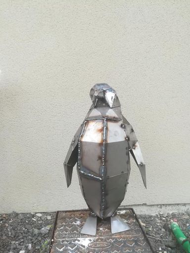 Sculpture pingouin en 3D à Valence